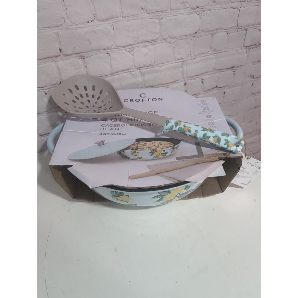 New CROFTON Farmhouse Cast Iron Braiser Lemon Print & Matching Skimmer